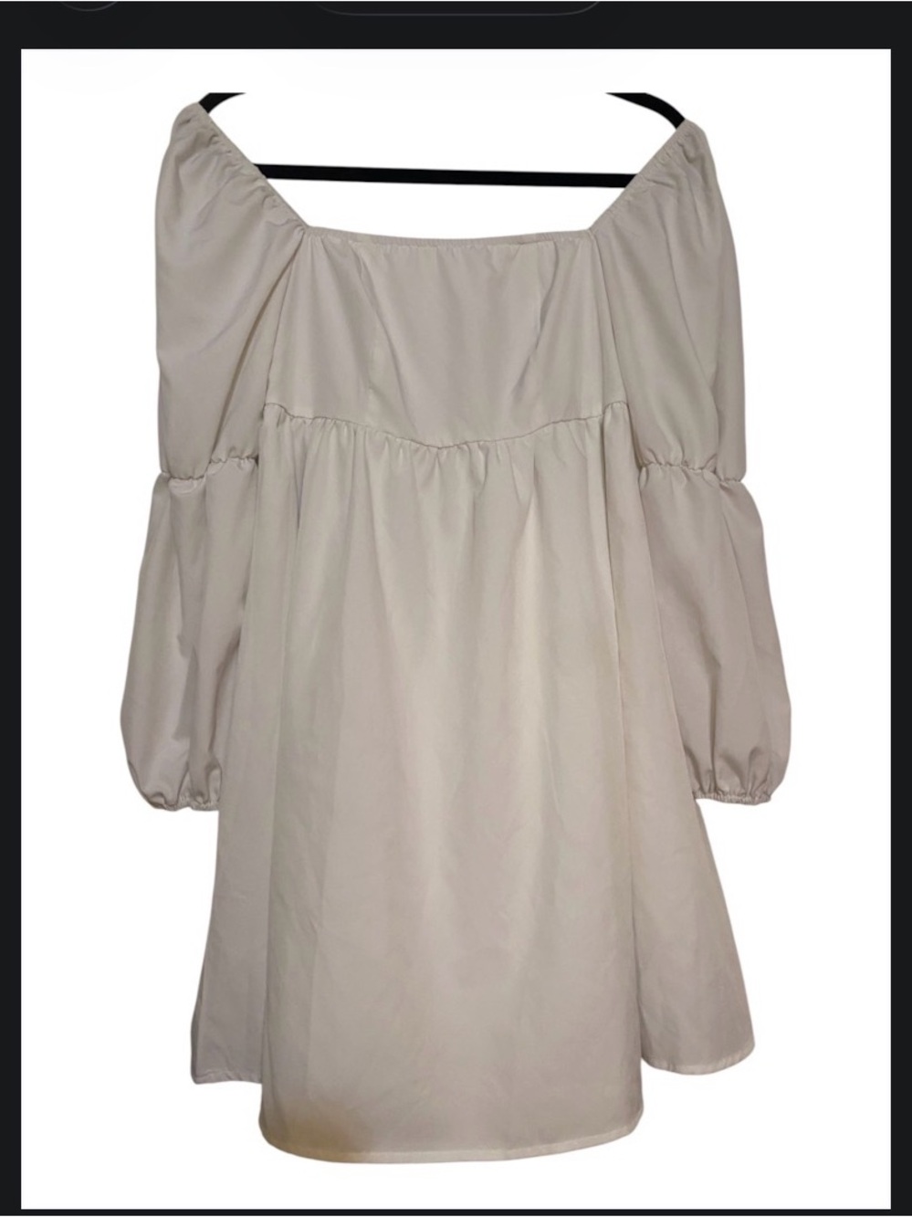 Women’s bright white Off-Shoulder Peasant Top size medium